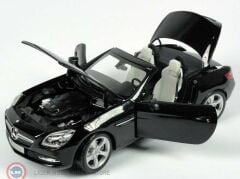 1:18 Minichamps 2011 Mercedes Benz SLK Class R172 Spider