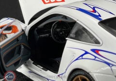 1:18 Minichamps 2023 Porsche 911 992 GT3 RS #911 Coupe