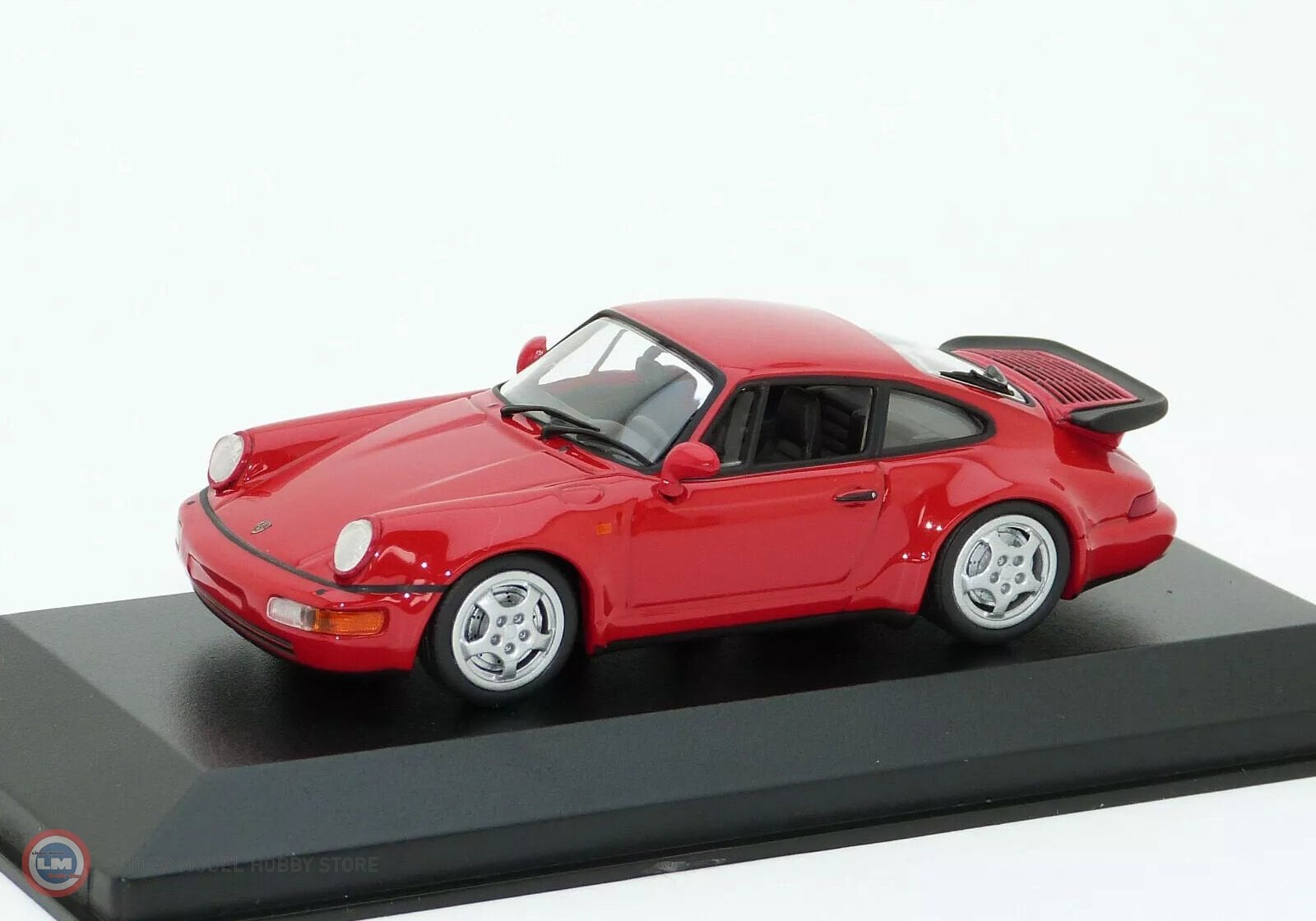 1:43 Maxichamps 1990 Porsche 911 TURBO (964)