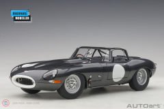 1:18 2015 Jaguar Lightweight E-Type 73647 (Dark Grey)
