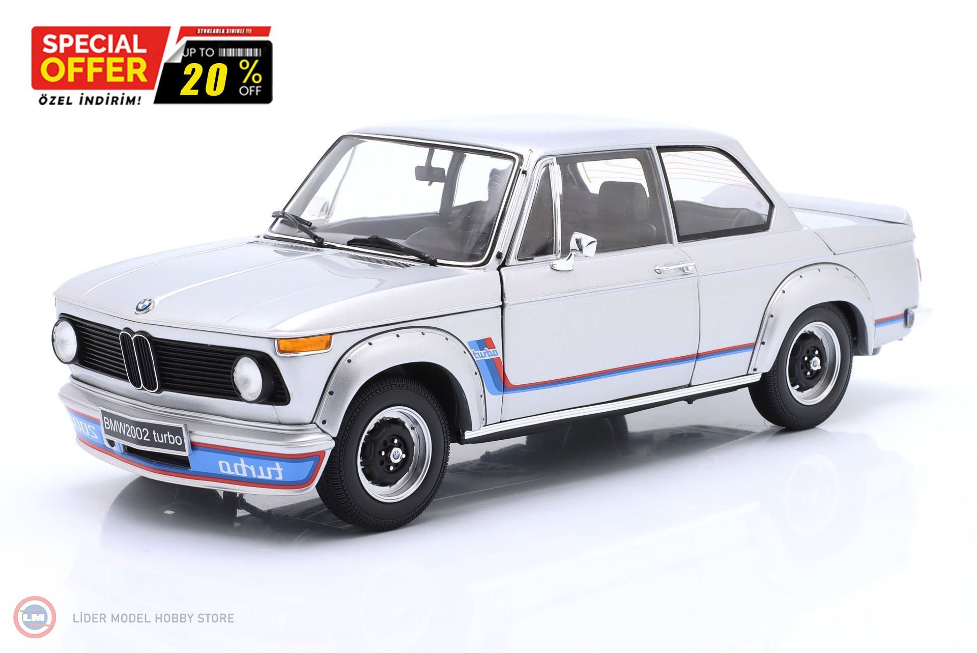 1:18 Kyosho 1974 BMW 2002 Turbo - Silver - Kyosho