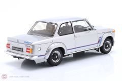 1:18 Kyosho 1974 BMW 2002 Turbo - Silver - Kyosho