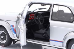 1:18 Kyosho 1974 BMW 2002 Turbo - Silver - Kyosho