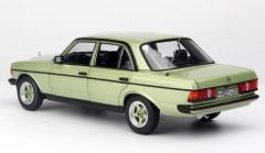1:18 1982 Mercedes Benz W123 AMG