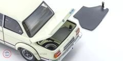 1:18 1974 BMW 2002 Turbo