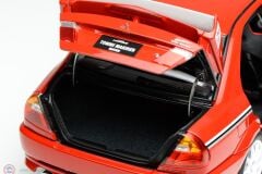 1:18 Motorhelix Mitsubishi Lancer Evolution VI - TOMMY MAKINEN EDITION