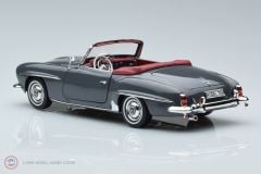 1:18 1957 Mercedes Benz 190 SL W121
