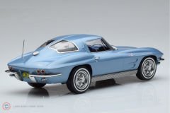 1:18 Norev 1963 Chevrolet Corvette Sting Ray