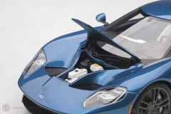 1:18 2017 Ford GT 72942 (Liquid Blue)