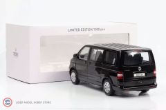1:18 Norev 2003 Volkswagen T5 Multivan