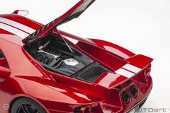 1:18 2017 Ford GT 72943 (Liquid Red)
