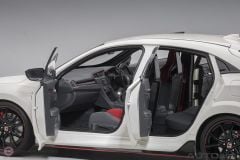 1:18 2017 Honda Civic Type R (FK8) (Championship White)