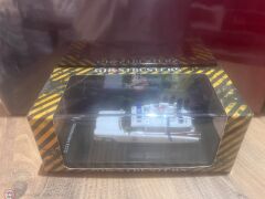 1:64 YS Model Cadillac Ghostbusters Ecto-1