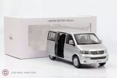 1:18 Norev 2003 Volkswagen T5 Multivan Silver