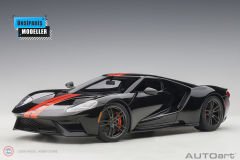 1:18 2017 Ford GT 72945 (Shadow Black)