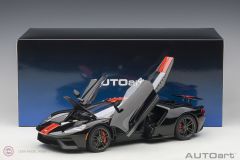 1:18 2017 Ford GT 72945 (Shadow Black)