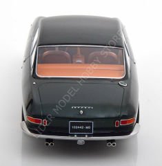 1:18 1964 Ferrari 330 GT 2+2