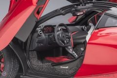 1:18 2017 McLaren 720S 76072 (Memphis Red)