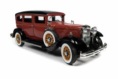 1:18 1931 Peerless Master 8 Sedan
