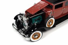 1:18 1931 Peerless Master 8 Sedan