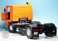 1:18 1977 Volvo F12  Deutrans