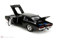 1:24 Jada 1970 Dodge Charger R/T & Dom figure - Fast & Furious