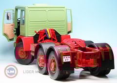 1:18 1972 Man F7 16.304