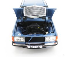 1:18 1982 Mercedes Benz 200 T Modell S123 - W123