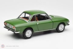 1:18 Norev 1975 Lancia Fulvia 3