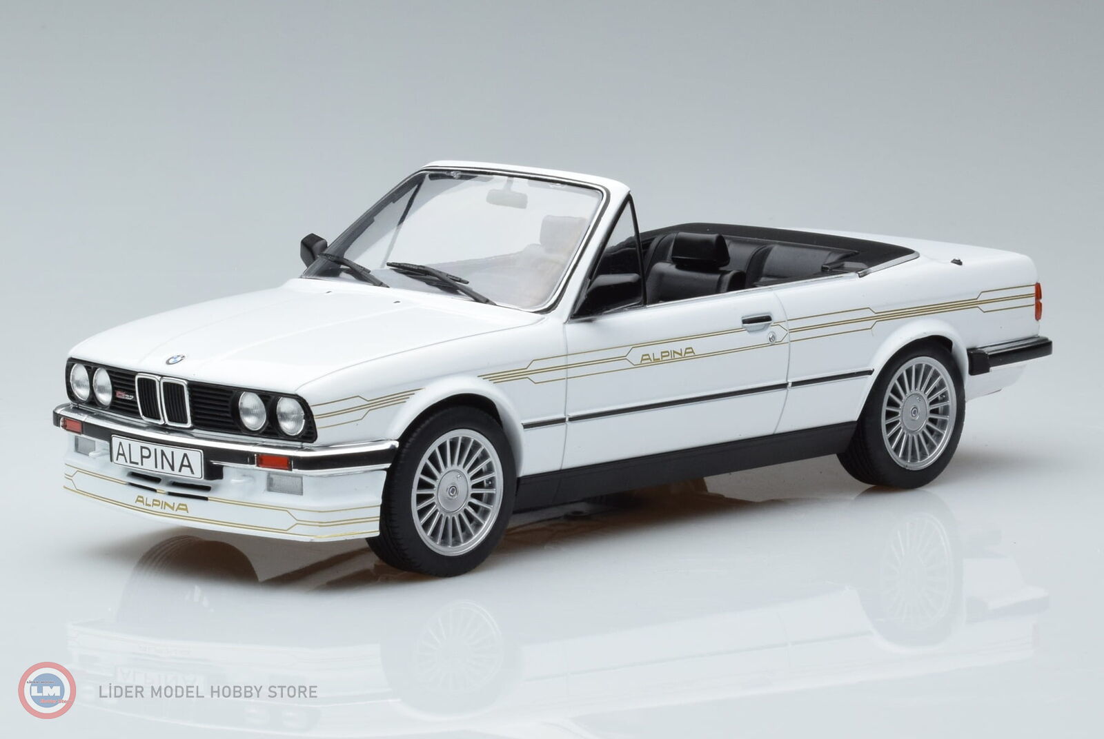 1:18 1986 BMW Alpina C2 2.7 Cabriolet E30