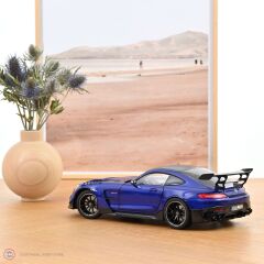 1:18 Norev 2021 Mercedes Benz AMG GT Serie Noire