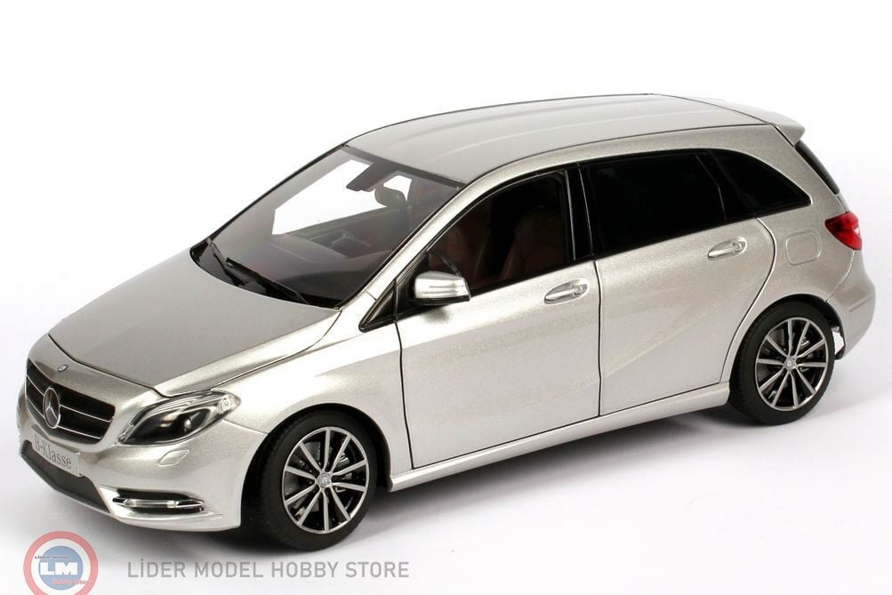 1:18 Norev 2014 Mercedes Benz B Class W246