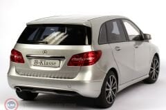 1:18 Norev 2014 Mercedes Benz B Class W246