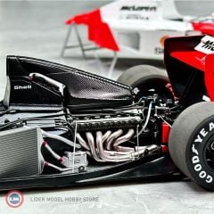 1:18 Autoart 1991 McLAREN HONDA MP46 Ayrton Senna  1 JAPANESE GP (with McLaren Logo)