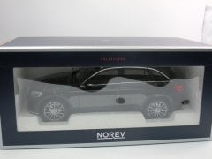 1:18 2015 Mercedes Benz GLC