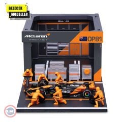1:43 Burago McLaren Formula 1 MCL38 Diorama Garage Pit-Stop #81 2024 Oscar Piastri