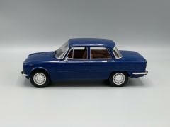 1:18 1974 Alfa Romeo Giulia Nuova Super