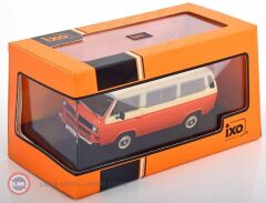 1:43 1981 Volkswagen T3 Caravalle