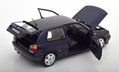 1:18 1996 Volkswagen Golf VR6﻿