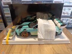 1:18 IVY Model Porsche 911 GT3 RS with Luggage Rack Limited (20) Bamboo Leaf Green
