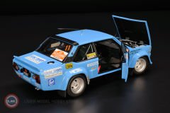 1:18 1978 Fiat 131 Abarth Rally KYO8376C0 1980 Fiat 131 Abarth #11 Rallye Sanremo