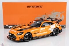 1:18 Minichamps 2025 Mercedes Benz AMG GT BLACK SERIES – SAFETY CAR FORMULA 1 – SILVERSTONE