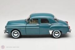 1:18 Norev 1960 Renault Fregate