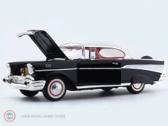 1:18 1957 Chevrolet Bel Air Hardtop Convertible