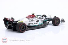 1:18 2022 Mercedes Benz AMG Petronas Formula 1 One Team Spain GP Lewis Hamilton