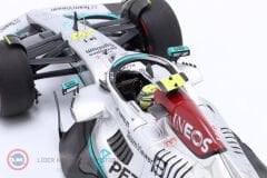1:18 2022 Mercedes Benz AMG Petronas Formula 1 One Team Spain GP Lewis Hamilton
