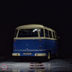 1:18 1960 Mercedes Benz O319 Minibus