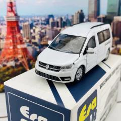 1:64 2020 Volkswagen Caddy Maxi