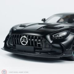 1:18 Minichamps 2021 Mercedes Benz AMG GT Black Series