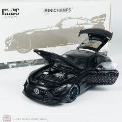 1:18 Minichamps 2021 Mercedes Benz AMG GT Black Series